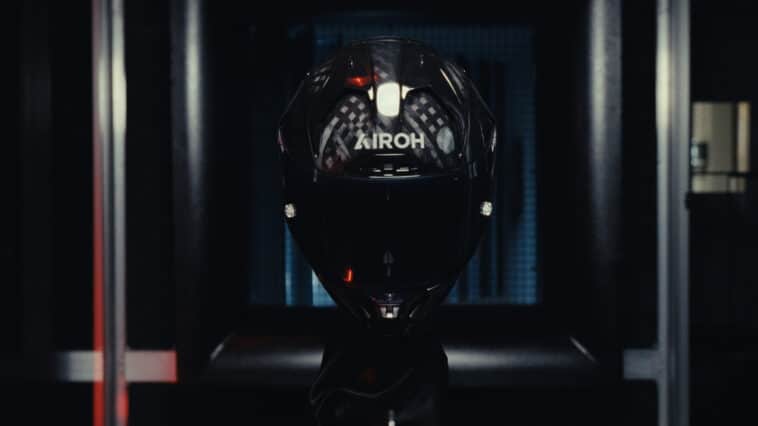 AIROH GP800FIM RACING